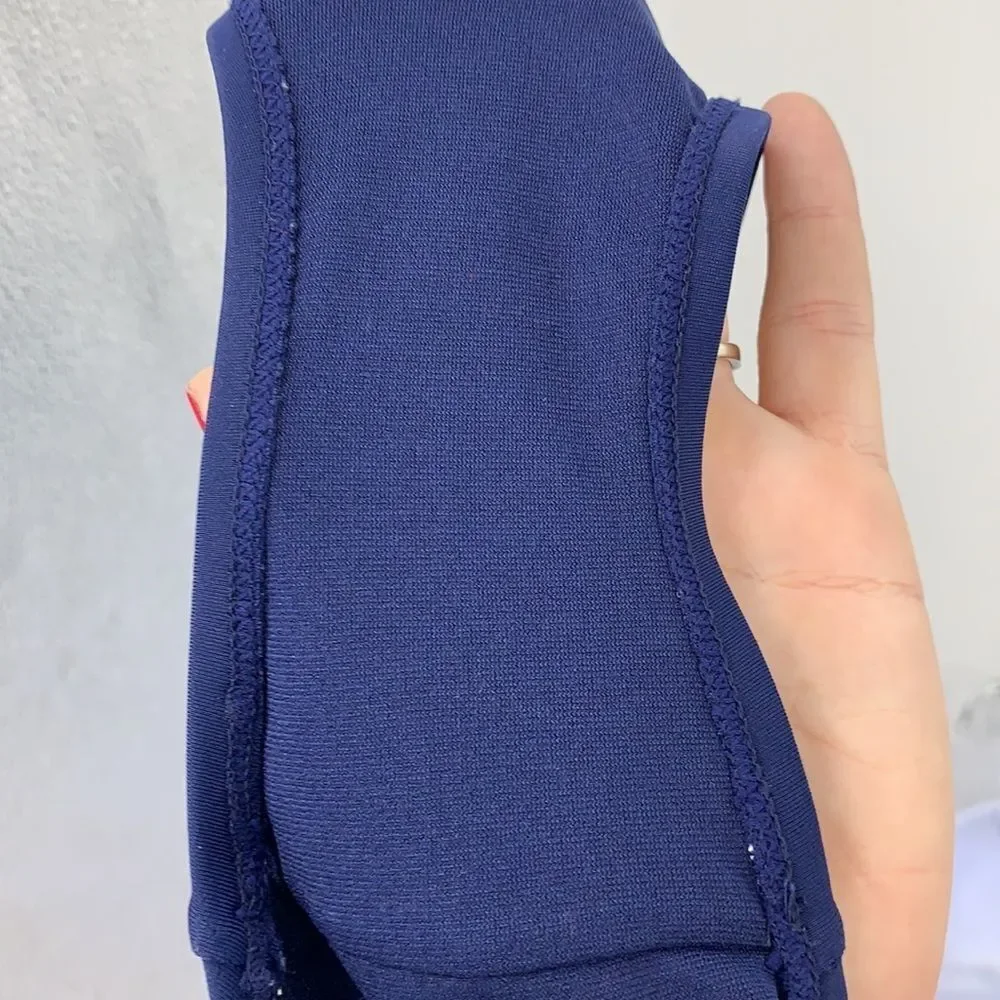 Gap Body One Piece Swim Suit Sz L‎